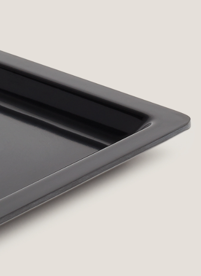 Bandeja melamina blanca y negra