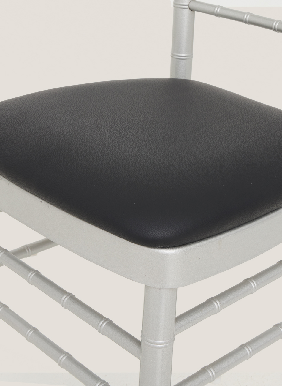 Silla chiavari plata-negro