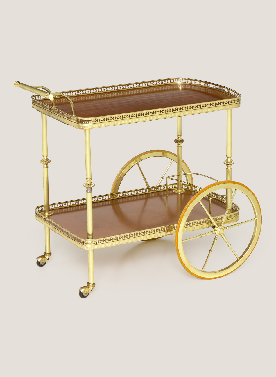 Carro vintage dorado