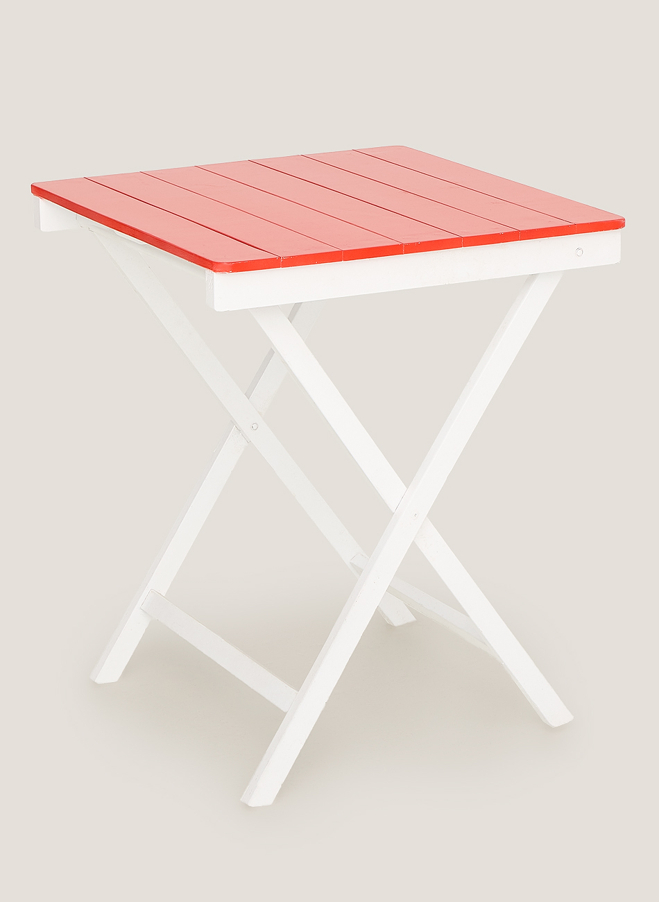 Mesa cuadrada madera roja