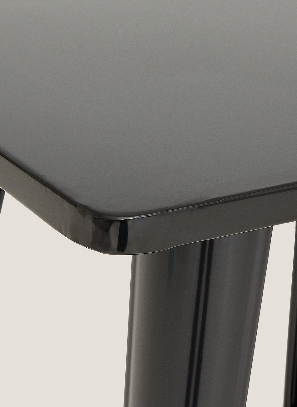 Mesa fabrik alta negra