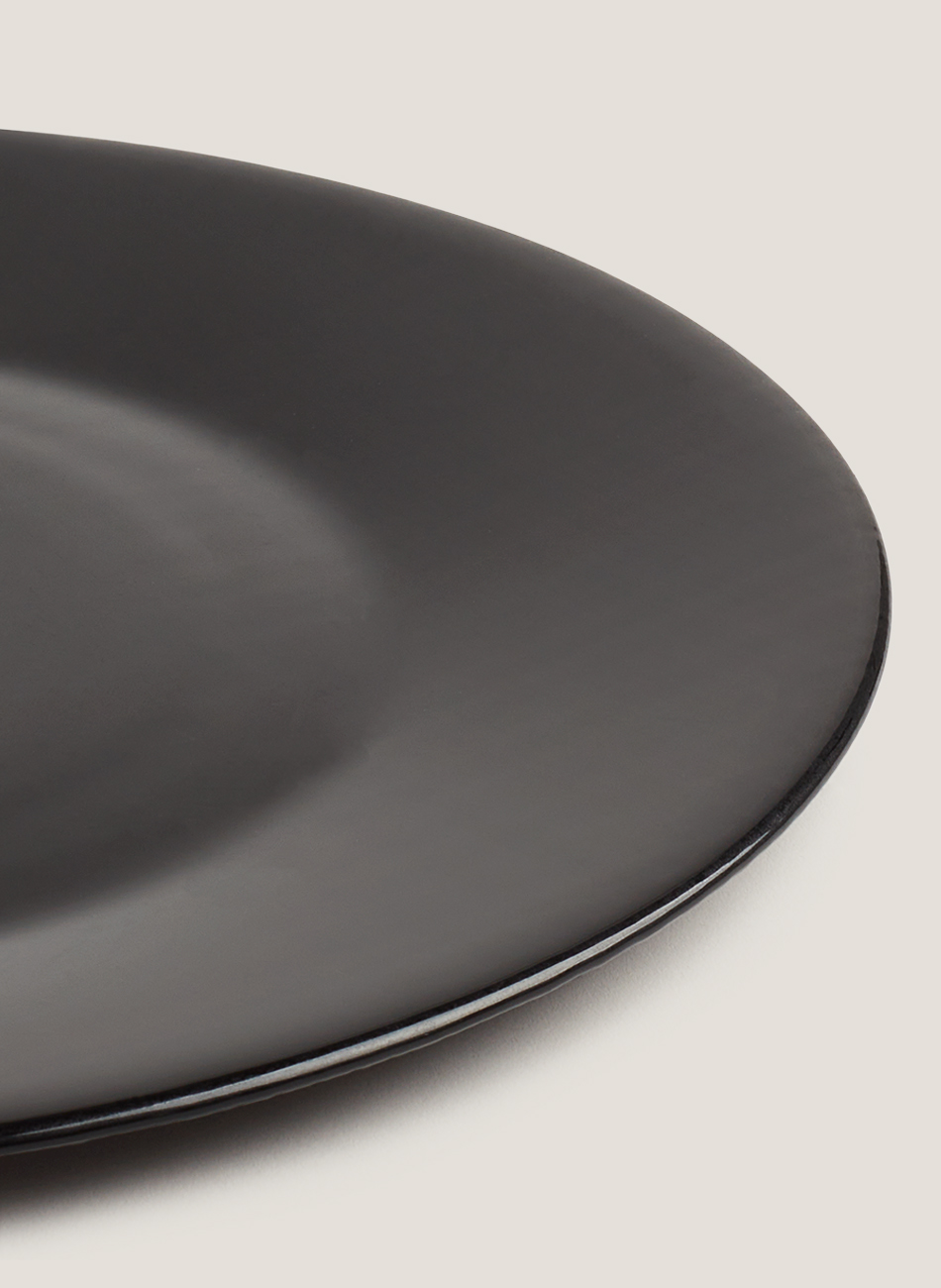 Plato cristal negro